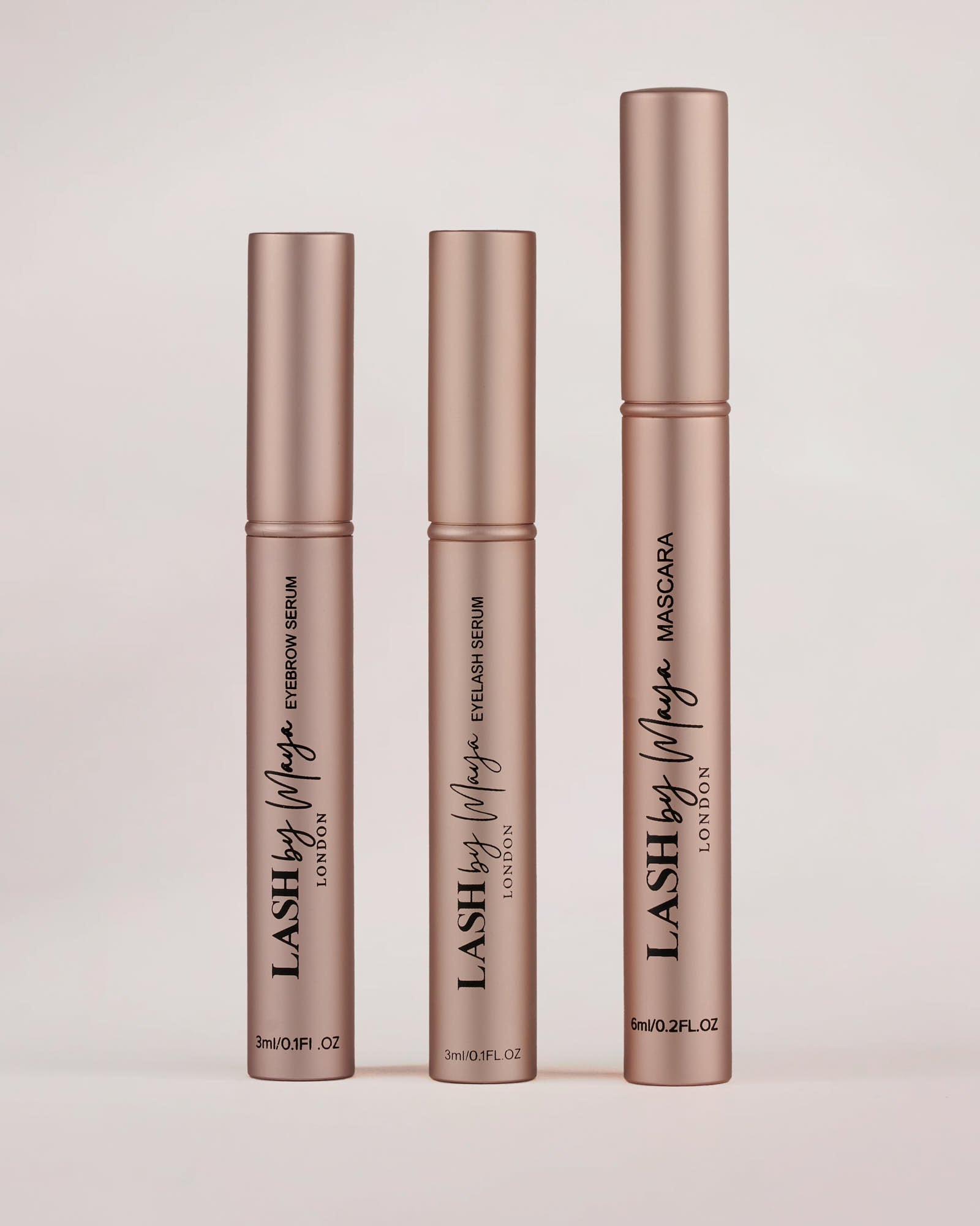 TÄYDELLINEN KOLMIKKO